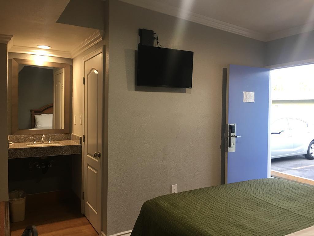 Town House Motel Lynwood Ngoại thất bức ảnh