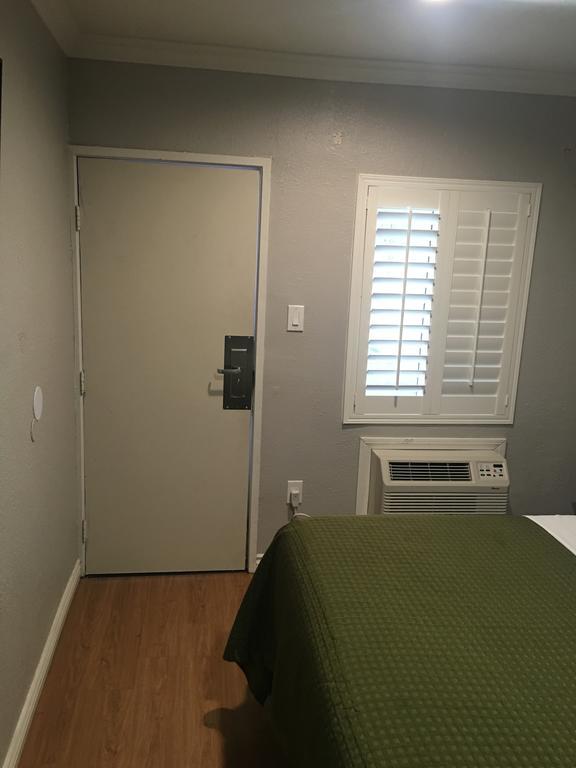 Town House Motel Lynwood Ngoại thất bức ảnh