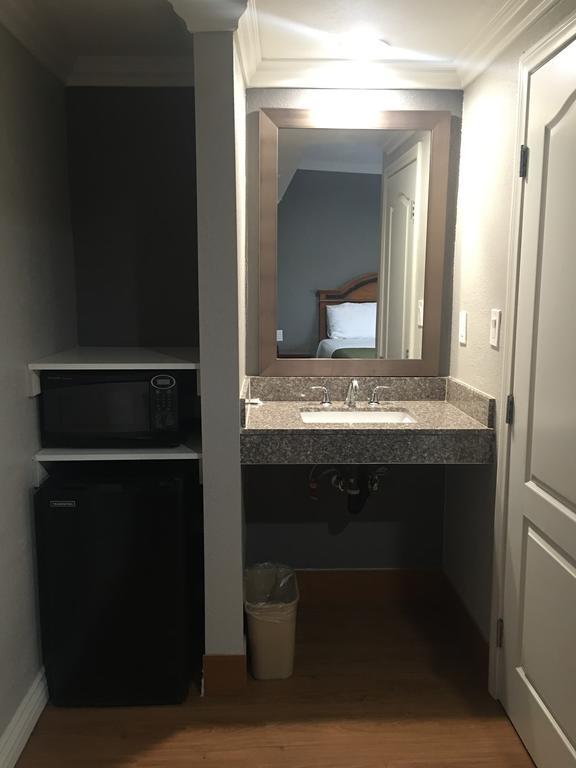 Town House Motel Lynwood Ngoại thất bức ảnh