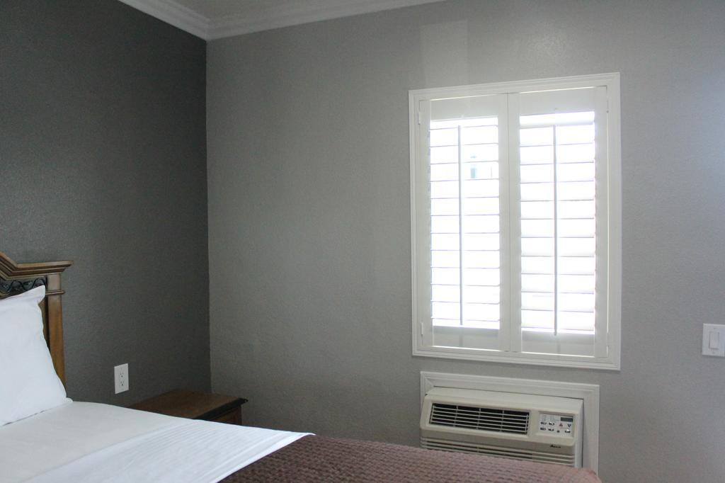 Town House Motel Lynwood Ngoại thất bức ảnh