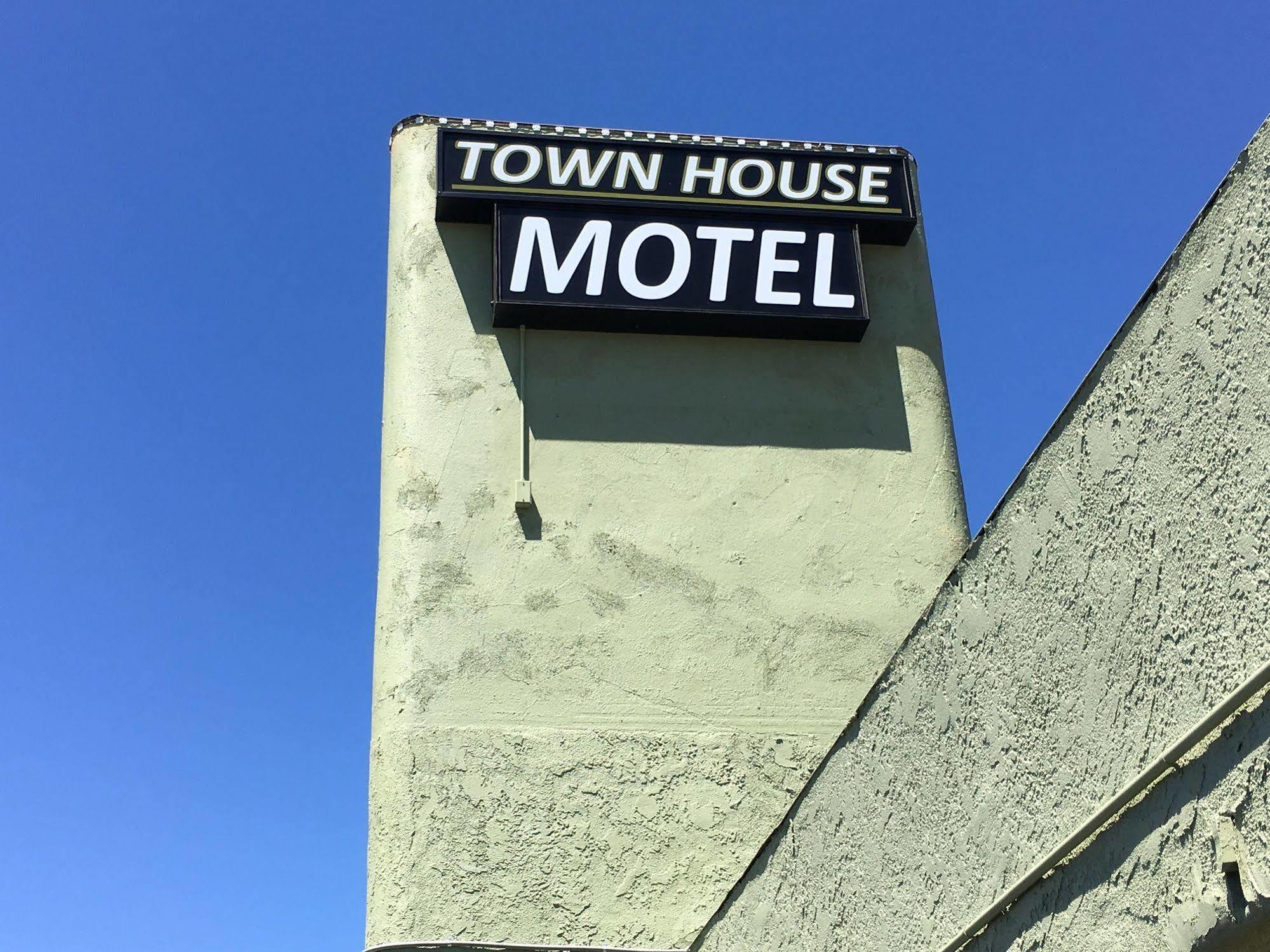 Town House Motel Lynwood Ngoại thất bức ảnh