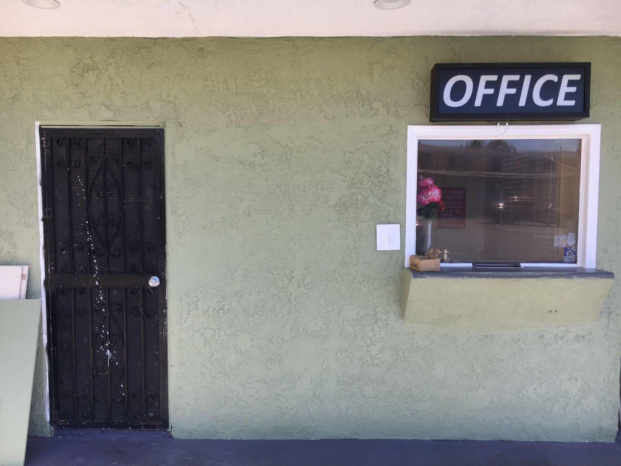 Town House Motel Lynwood Ngoại thất bức ảnh