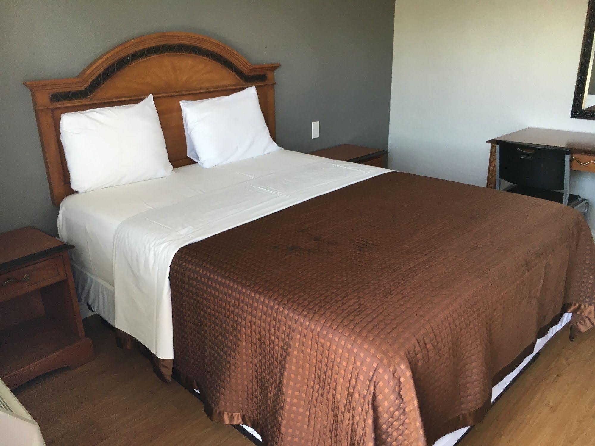 Town House Motel Lynwood Ngoại thất bức ảnh